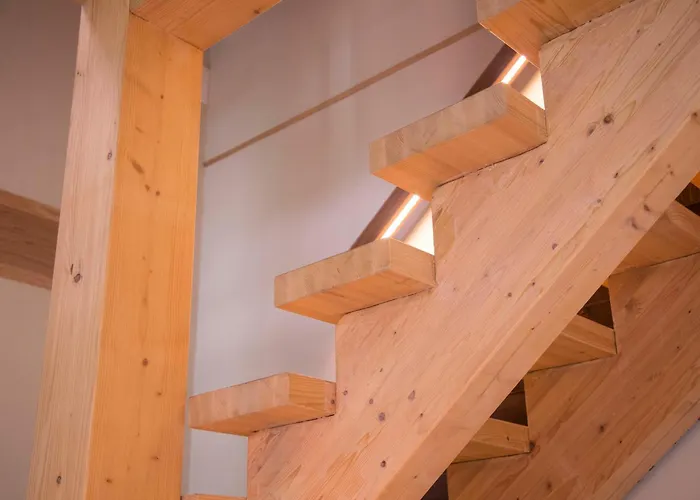The Wooden House Vv
